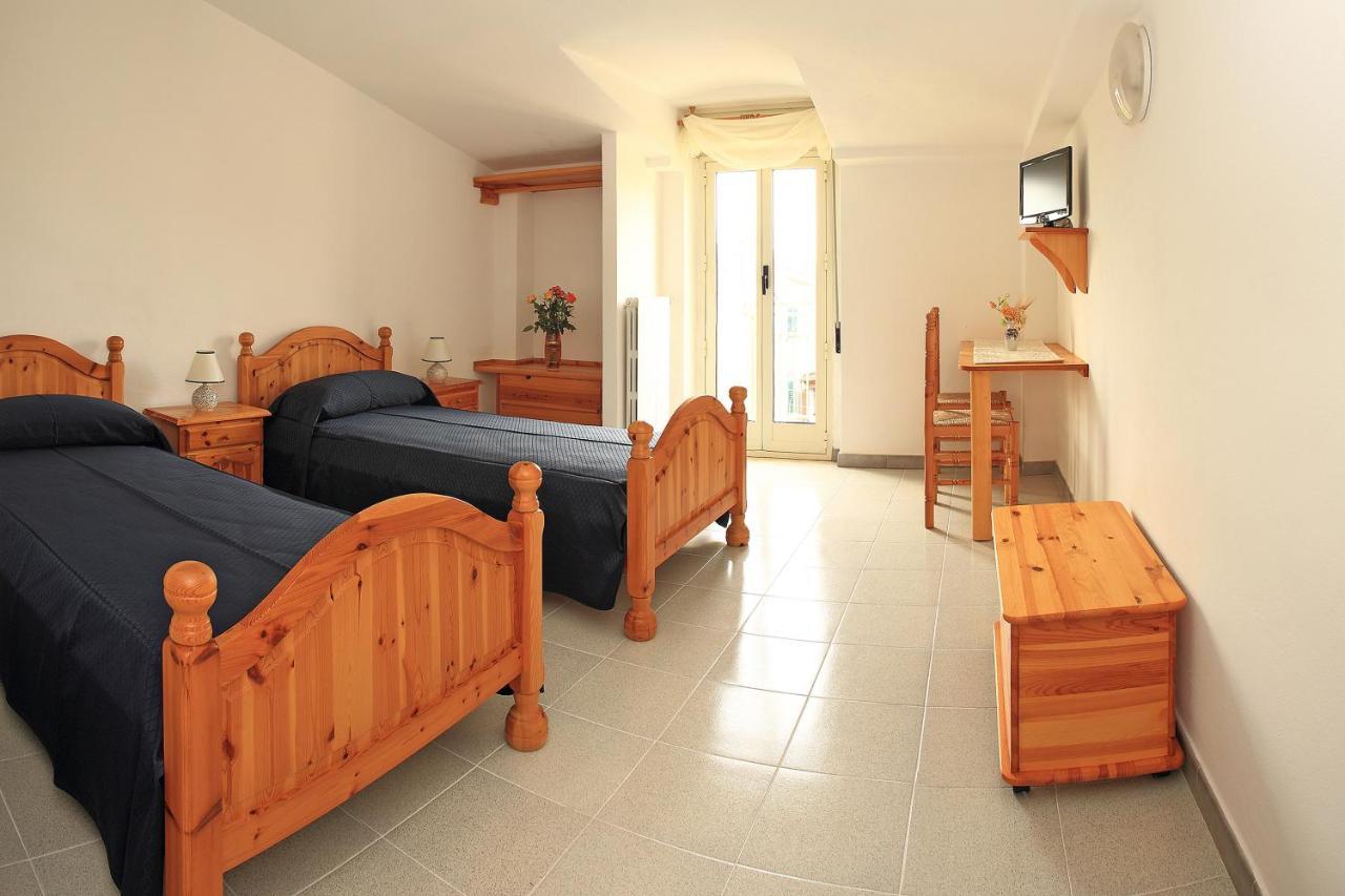 Hotel Dori D'Oro Orosei Exteriér fotografie